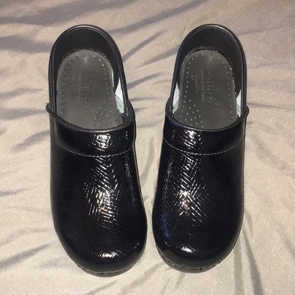 NWOB Sanita nursing shoes 36 - Picture 1 of 3
